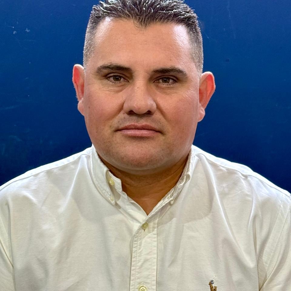 JUAN LUIS BADILLO OLVERA