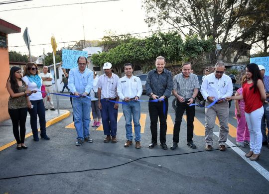 Rehabilitación de vialidades y urbanización San José de Los Olvera (1)